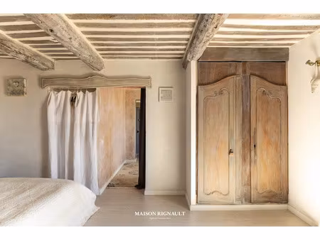 vente maison 10 pièces 269 m² à coursegoules (06140)  585 000 €