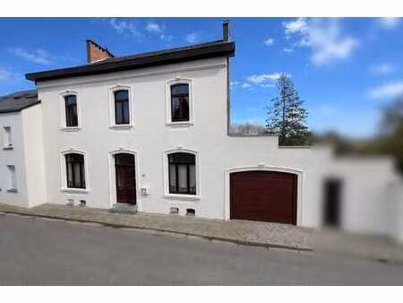 maison de caractère 6 chambres avec jardin et garage