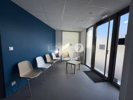 loge 7