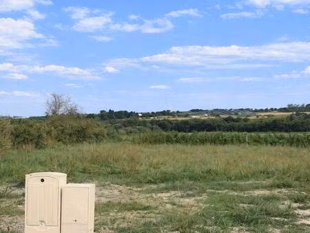 terrain constructible viabilisé à vendre