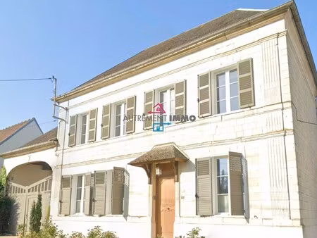 maison de luxe à vendre à lattre-saint-quentin