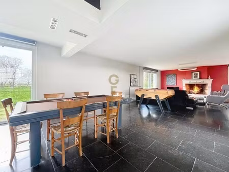 maison de luxe à vendre dans le quartier ouest