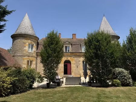 château à vendre à montmarault