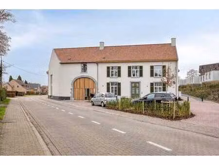 wonen in een charmante hoeve  vlak bij tongeren ?