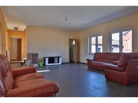 appartement 2 chambres + terrasse à louer