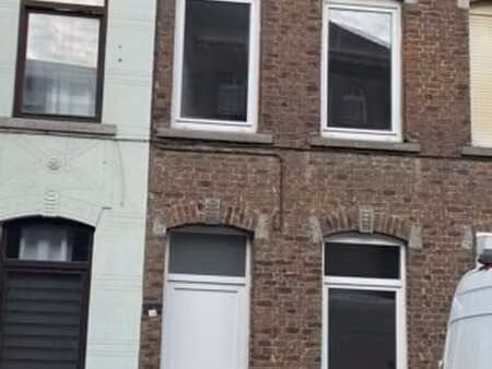 maison au centre de fleurus