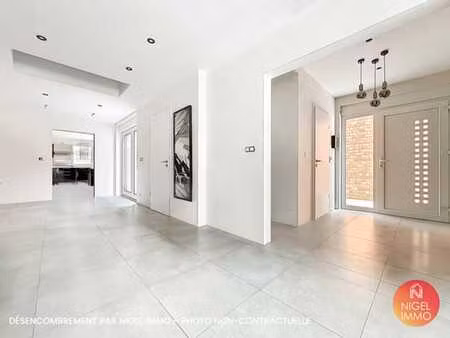 maison  3f  rénovée  jardin  peb:d  élec conf