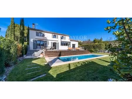 maison avec piscine maussane-les-alpilles (13)