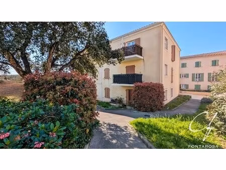 appartement 2 pièces avec terrasse à roquebrune-sur-argens