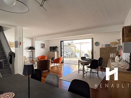 vente maison 5 pièces 103.5 m² à la couarde-sur-mer (17670)  770 000 €
