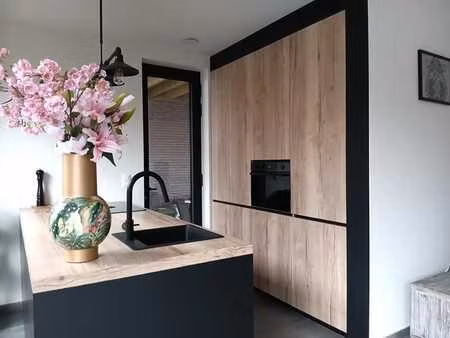 moderne  zonnige en trendy ben- woning met 4 slpk en tuin