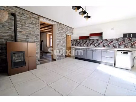 ancien corps de ferme de 188 m² à la chaumusse