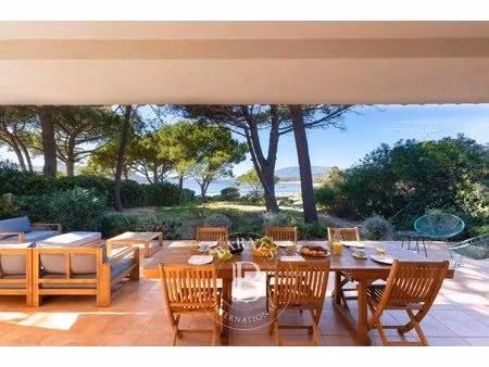 rv1880 - domaine de cala rossa  villa 4 chambres  pied dans l’eau
