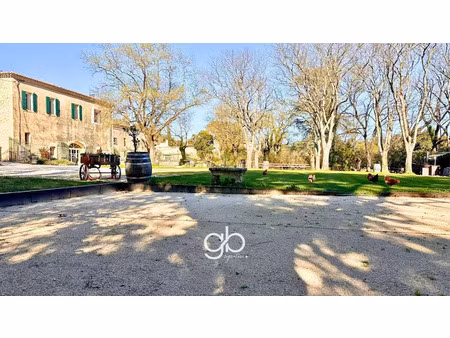 vente maison 13 pièces 875 m² à nimes (30000)  3 920 000 €