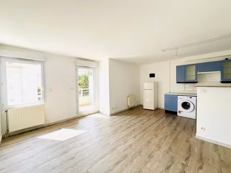 vente appartement 2 pièces 42 m² à tassin-la-demi-lune (69160)  199 000 €