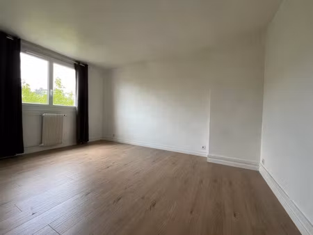 vente appartement 2 pièces 39 m² à les clayes-sous-bois (78340)  145 800 €