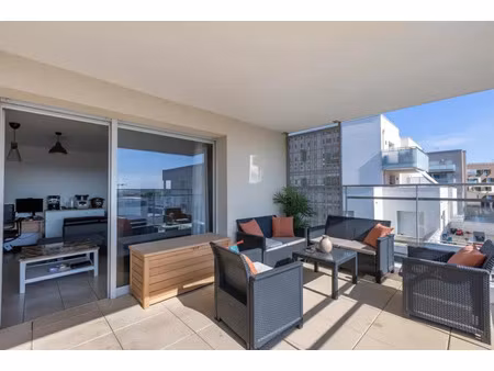 vente appartement 3 pièces 63 m² vaulx-en-velin (69120)