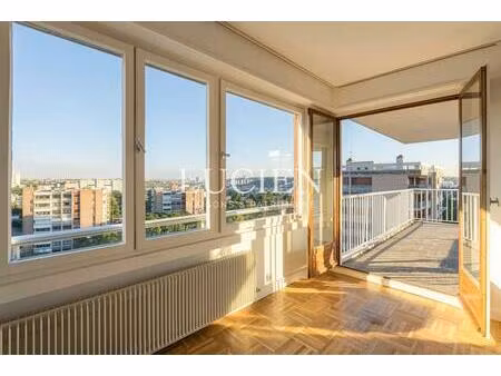 écully – parc de chalin | t3 de 83 m² en dernier étage avec vue panoramique