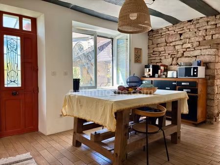 maison en pierre rénovée - proche d'auxonne et de dole