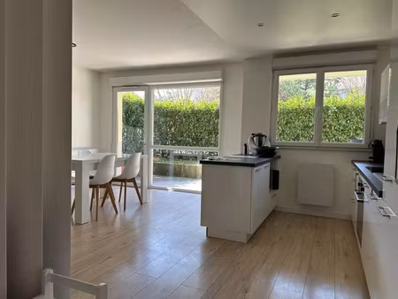 location appartement 4 pièces 79 m² à épagny metz-tessy (74330)