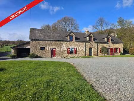 vente longère et corps de ferme à bais (53160) : à vendre / 163m² bais