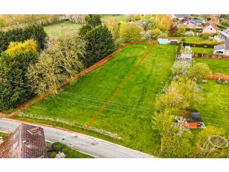 terrain a batir de 15a 96ca