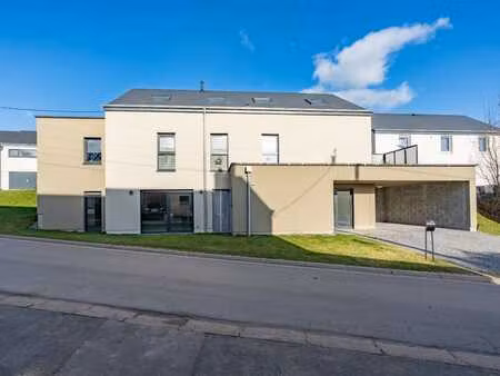 plain-pied 3 ch avec carport à attert