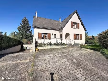 maison 6 pièces 170 m²