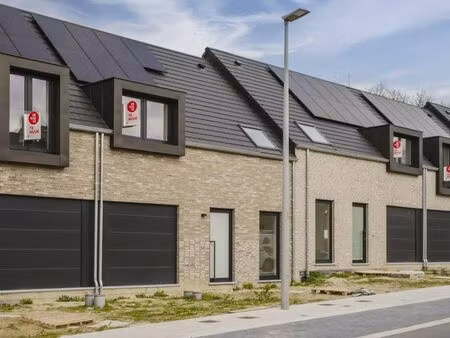 maison à louer à kortrijk € 1.295 (ln0ra) - dewaele - kortrijk | zimmo