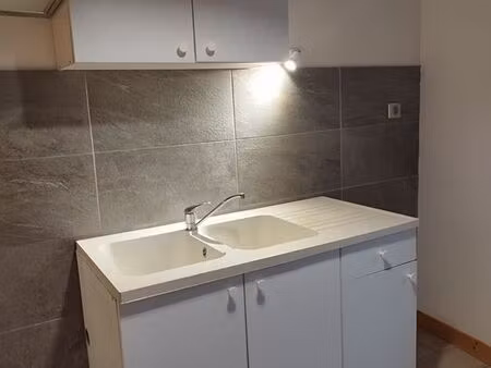 t2 39m2 rdc modane loutraz