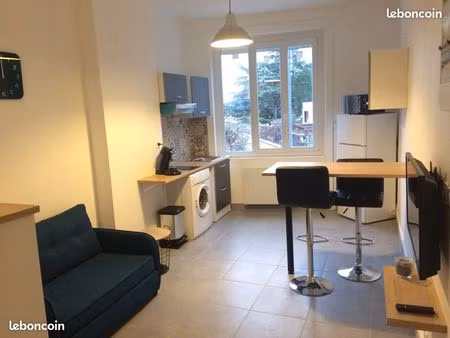 a louer f1 bis 36 m2 meublé