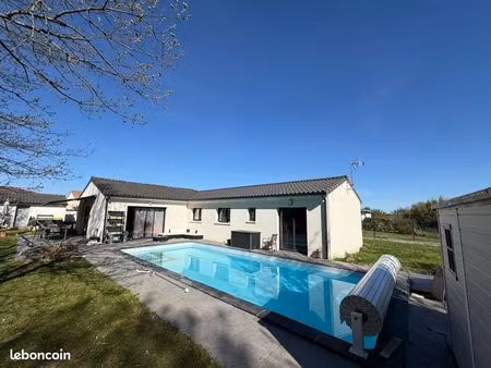maison 2017 131m2 avec piscine