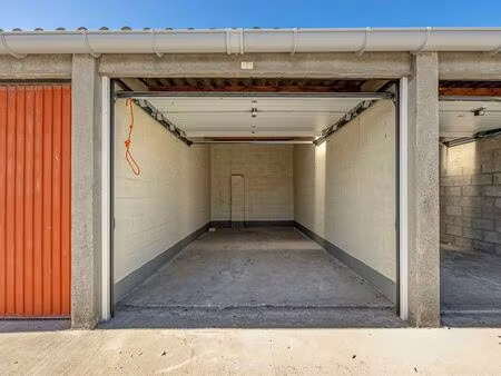 garage à louer à uitkerke € 135 (ln1ex) - hartemberg vastgoed | zimmo