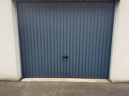 garage valognes