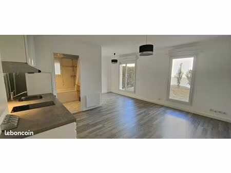 studio 1 pièce 29 m²