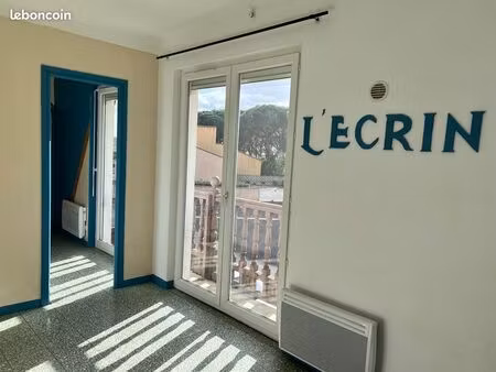 t2 avec balcon à barcares village (700 m de la plage)