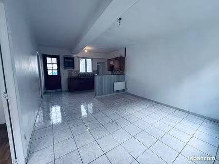 appartement t3 rénové centre ville