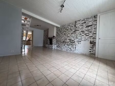 maison 5 pièces 81 m²