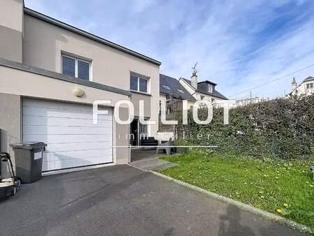 vente maison à granville (50400) : à vendre / 81m² granville