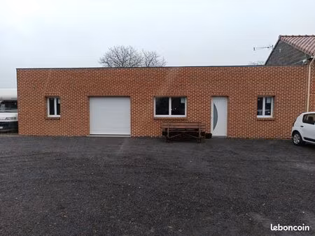 bâtiment de stockage