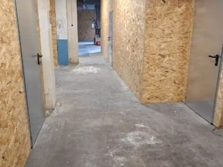 box de stockage 20m2