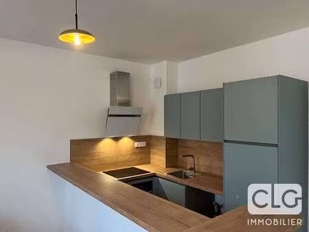 location appartement 2 pièces meublé à quimper (29000) : à louer 2 pièces meublé / 40m² qu