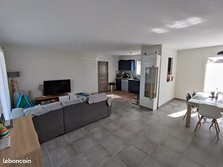 maison plein pied 3 chambres