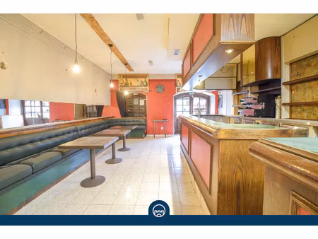 vente divers 80 m² nice (06300)