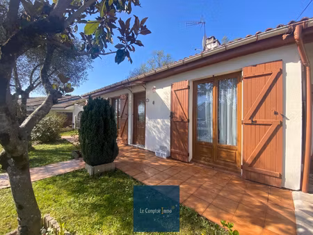 maison lumineuse de 4 chambres et garage proche commodités