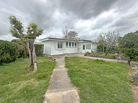 location maison 3 pièces 58 m² à libourne (33500)