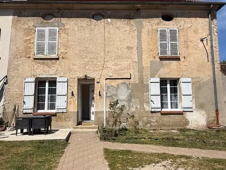 maison proche gare sncf  dpe c rare sur le secteur