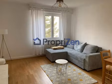 location meublée appartement 2 pièces 43 m² à colmar (68000)  958 €