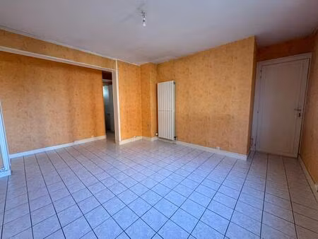 appartement saint jean de la ruelle 3 pièce(s) 57 m2