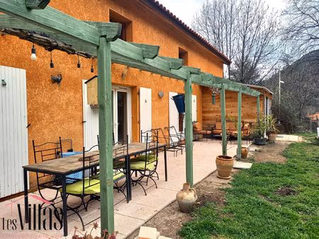 maison t5 avec studio au pied du canigou